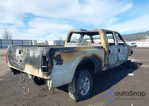 2013 Ford F-250 Xlt из США, поврежденный, VIN 1FT7W2B63DEB16313